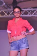 at Anita Dongre Cotton Council fashion show in Mumbai on 8th May 2012 (251).JPG